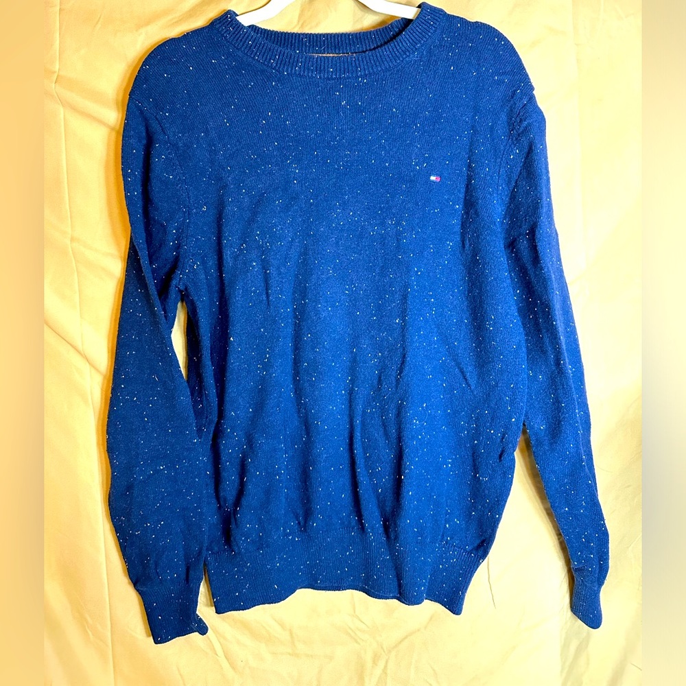 Tommy Hilfiger sweater size L